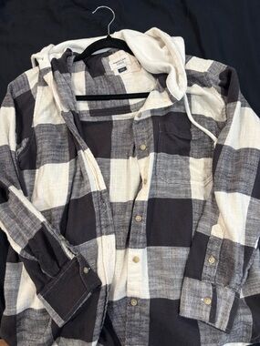 American Eagle Buffalo Check Hooded Shirt Jacket - Black & Cream